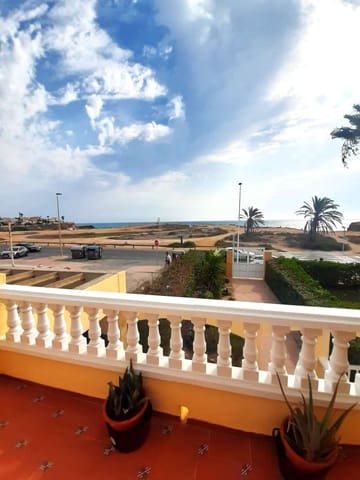 2 sypialnia Bungalow na sprzedaż w Torrevieja z basenem - 270 000 € (Ref: 9470878)