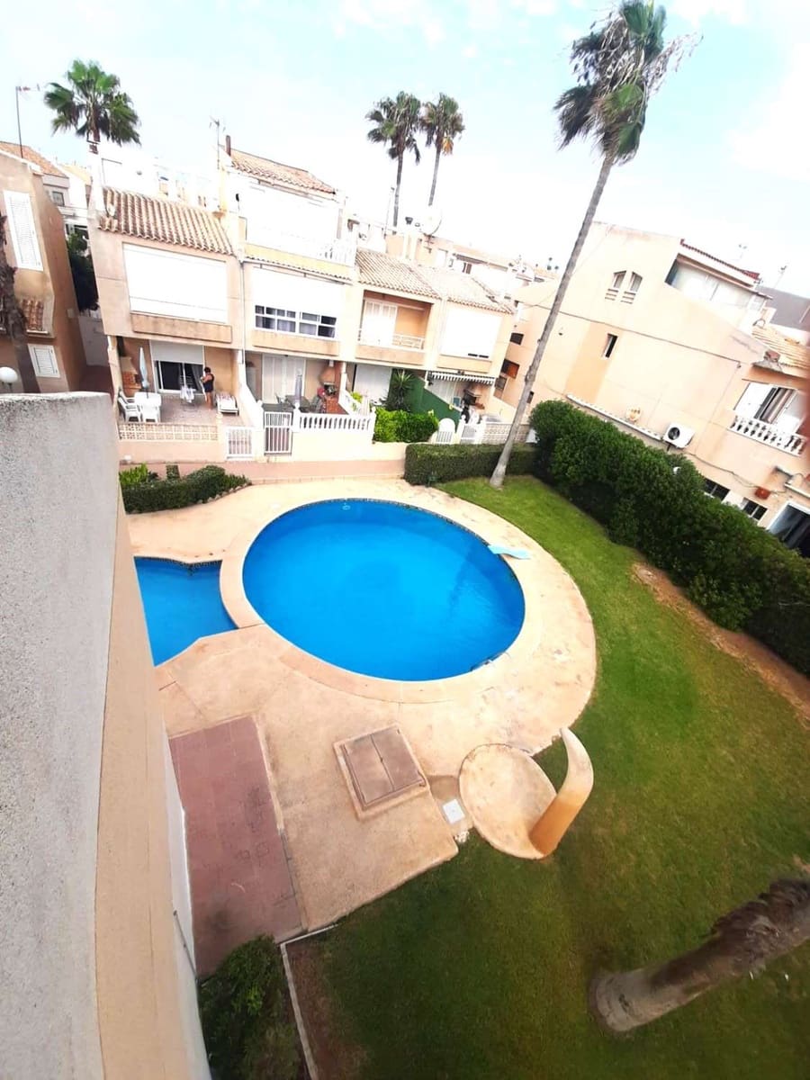 2 sypialnia Bungalow na sprzedaż w Torrevieja z basenem - 270 000 € (Ref: 9470878)