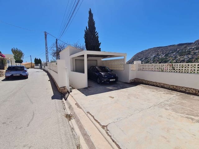 Chalet de 3 habitaciones en Calpe / Calp en venta con piscina - 495.000 € (Ref: 9550580)