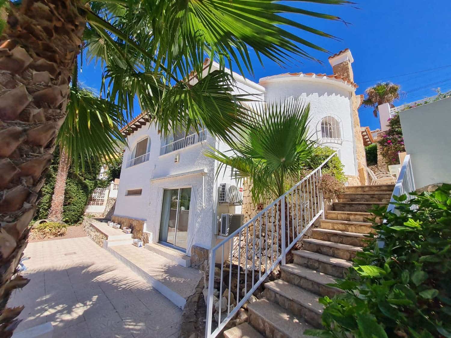 3 sypialnia Willa na sprzedaż w Calpe / Calp z basenem - 495 000 € (Ref: 9550580)