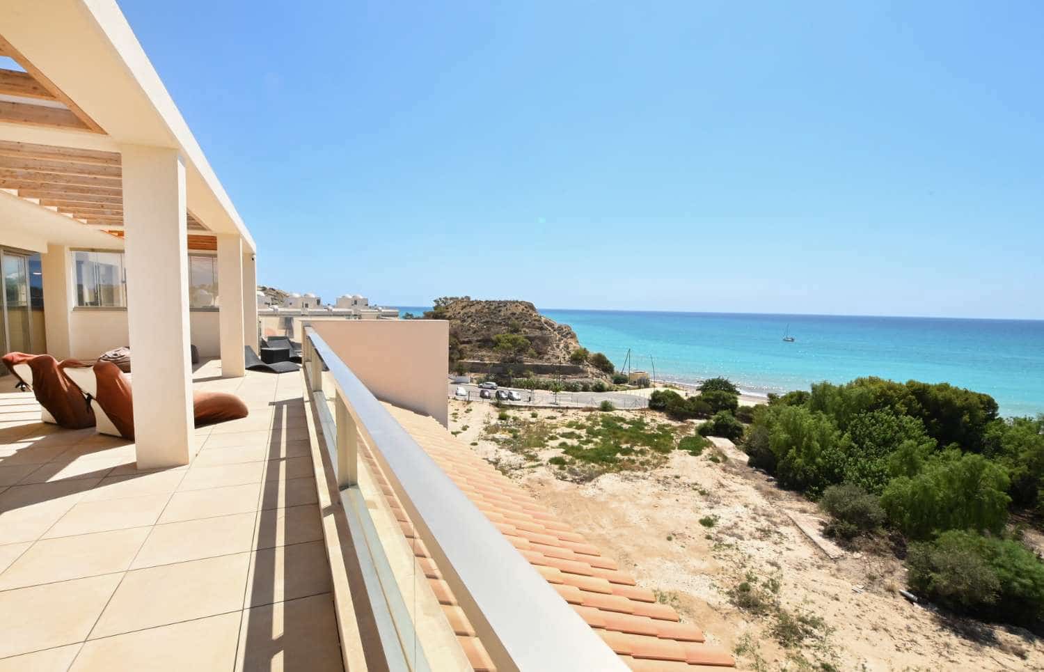 3 camera da letto Appartamento sulla Spiaggia in vendita in La Villajoyosa / Vila Joiosa con piscina - 840.000 € (Rif: 9610777)