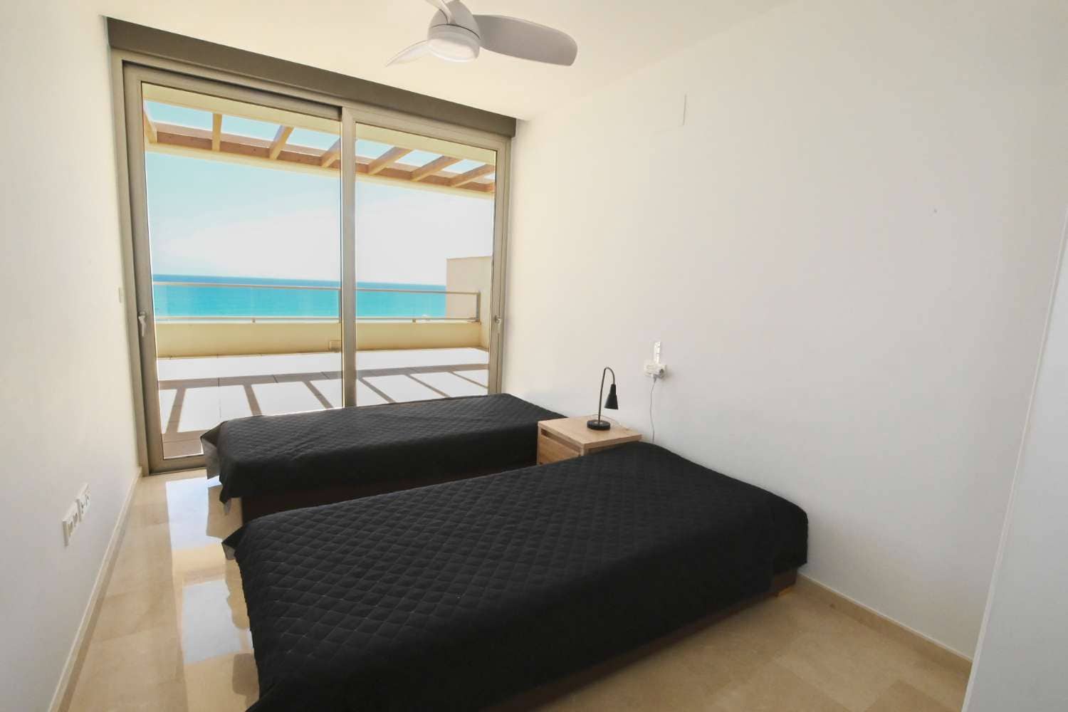 3 camera da letto Appartamento sulla Spiaggia in vendita in La Villajoyosa / Vila Joiosa con piscina - 840.000 € (Rif: 9610777)