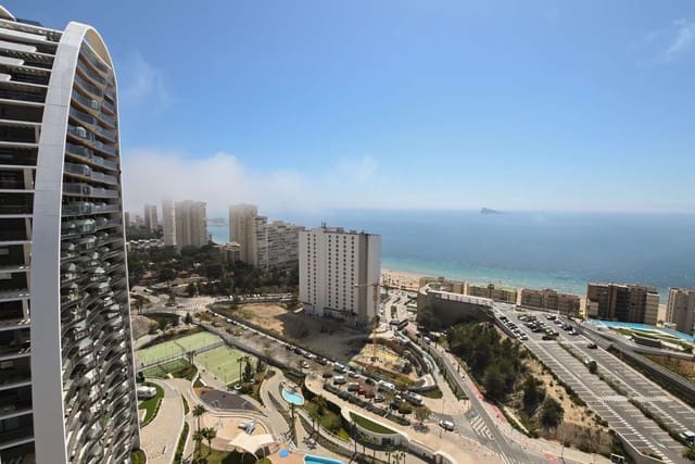 2 quarto Apartamento de Praia para venda em Benidorm com piscina - 680 000 € (Ref: 9610778)