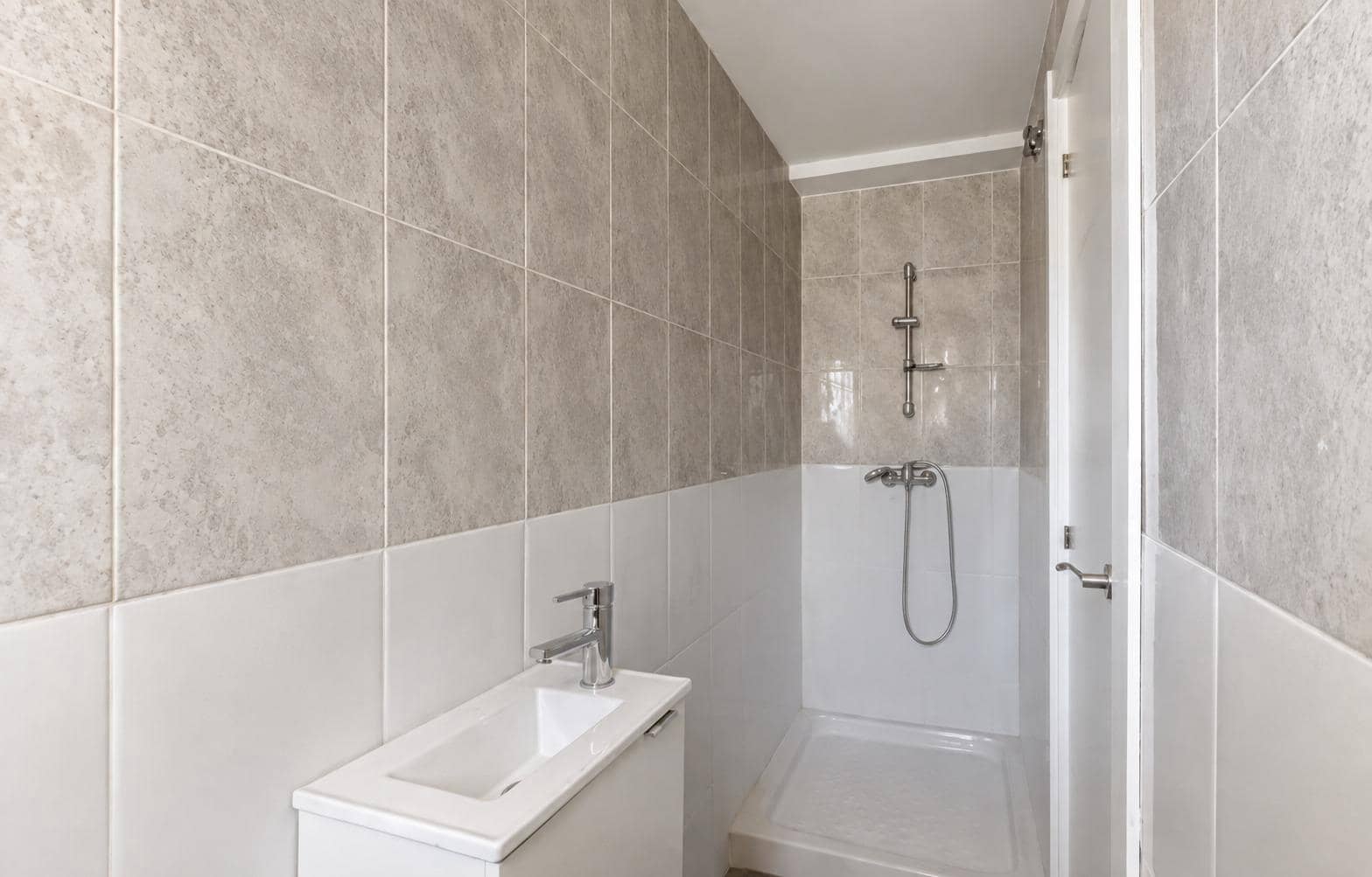 4 soverom Rekkehus til salgs i Fuengirola med svømmebasseng garasje - € 465 000 (Ref: 10005366)