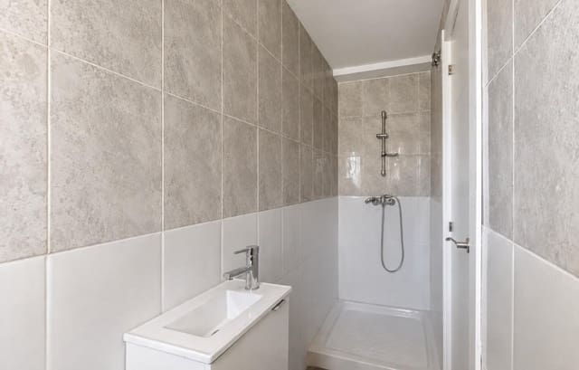 4 soverom Rekkehus til salgs i Los Boliches , Fuengirola med svømmebasseng garasje - € 465 000 (Ref: 10005366)