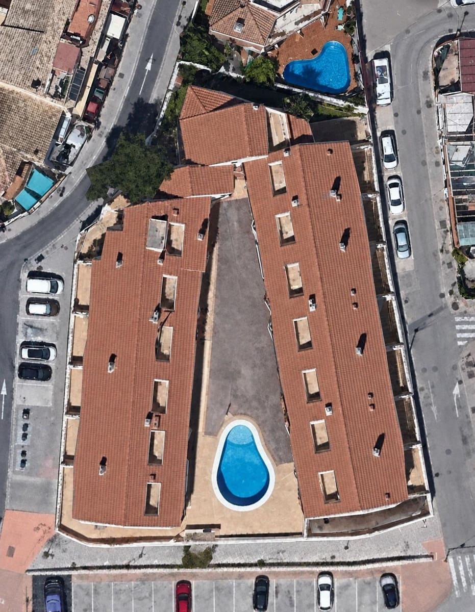 4 soverom Rekkehus til salgs i Fuengirola med svømmebasseng garasje - € 465 000 (Ref: 10005366)