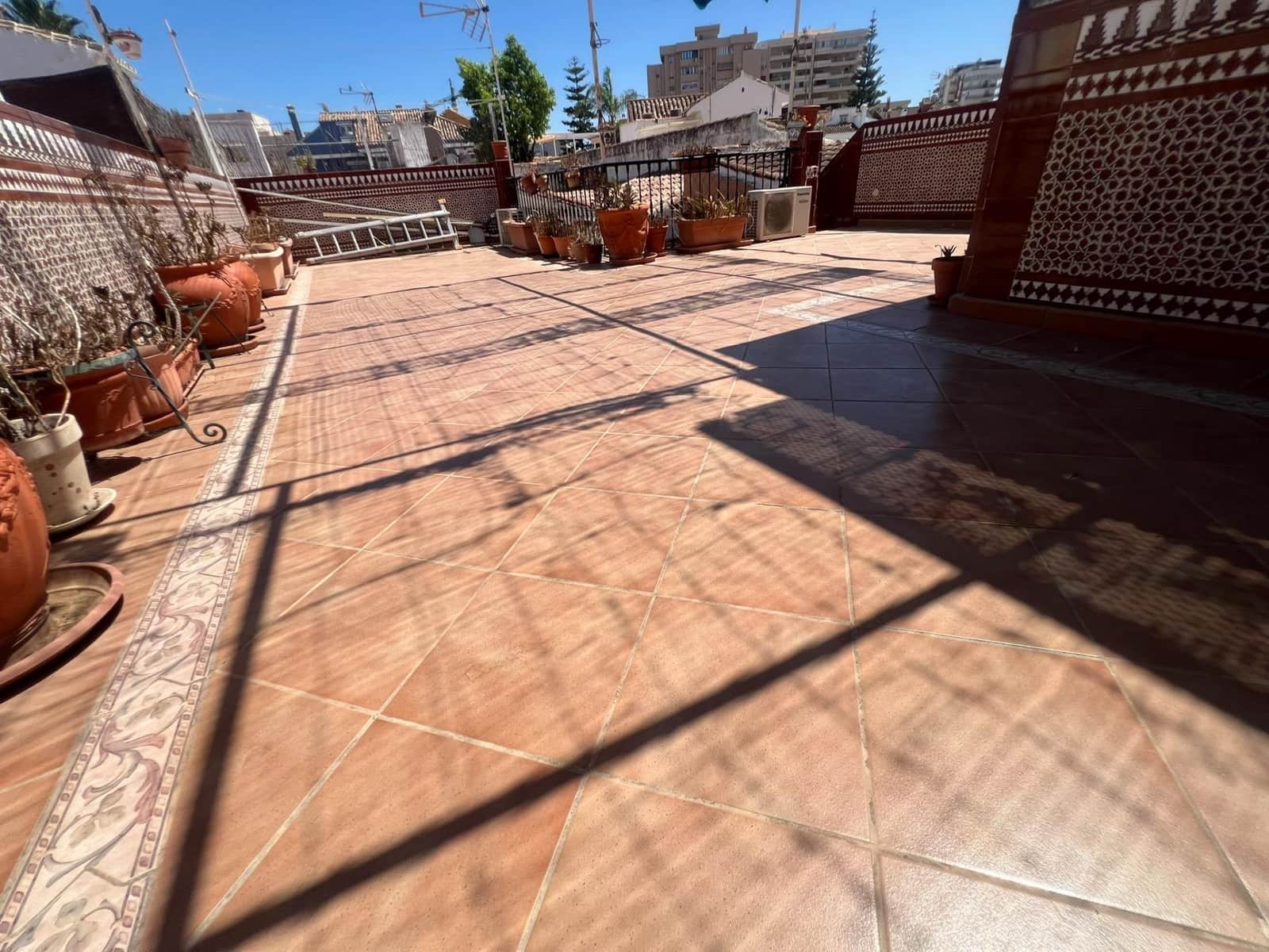 2 quarto Casa em Banda para venda em Fuengirola - 495 000 € (Ref: 10037194)