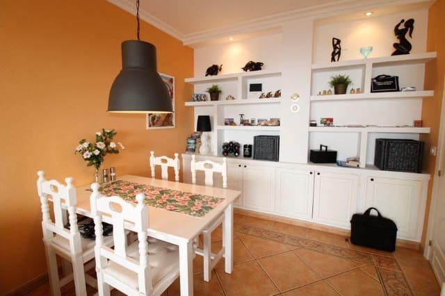 2 soverom Leilighet til leie i Fuengirola med svømmebasseng garasje - € 1 300 (Ref: 10062185)