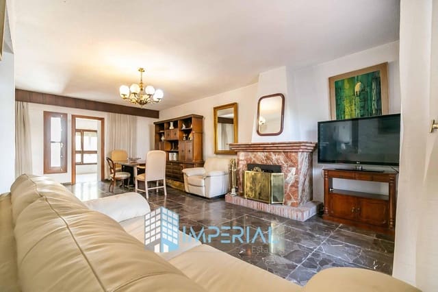 4 Zimmer Reihenhaus zu verkaufen in Fuengirola - 620.000 € (Ref: 10089621)
