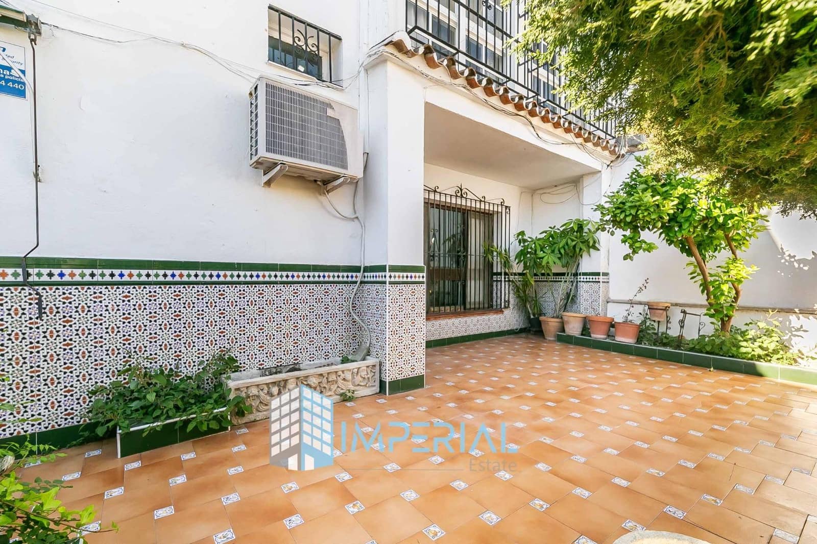 4 bedroom Terraced Villa for sale in Fuengirola with garage - € 640,000 (Ref: 10089621)