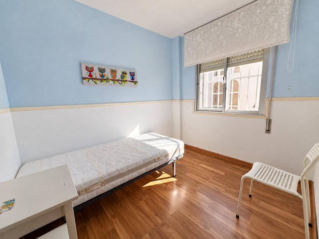 4 slaapkamer Appartement te koop in Fuengirola - € 325.000 (Ref: 10098340)