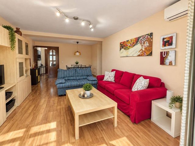 4 slaapkamer Appartement te koop in Fuengirola - € 325.000 (Ref: 10098340)