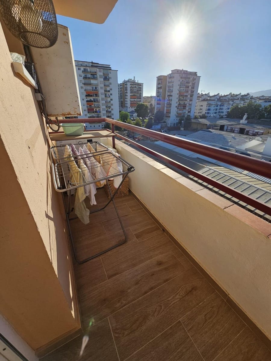 2 quarto Apartamento para venda em Mijas Costa com piscina - 250 000 € (Ref: 10100396)