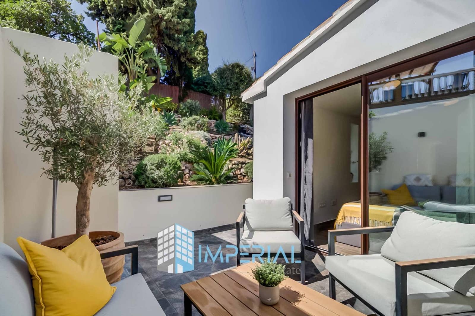 3 quarto Moradia para venda em El Coto com piscina - 695 000 € (Ref: 10102547)