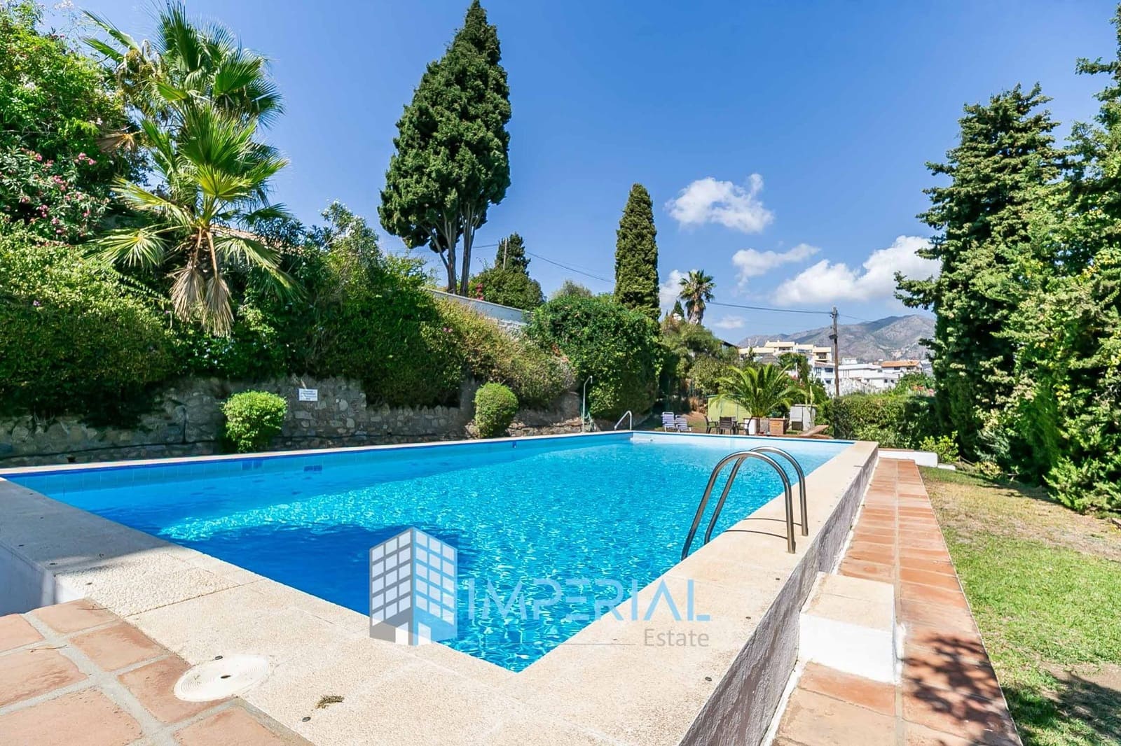 3 quarto Moradia para venda em El Coto com piscina - 695 000 € (Ref: 10102547)