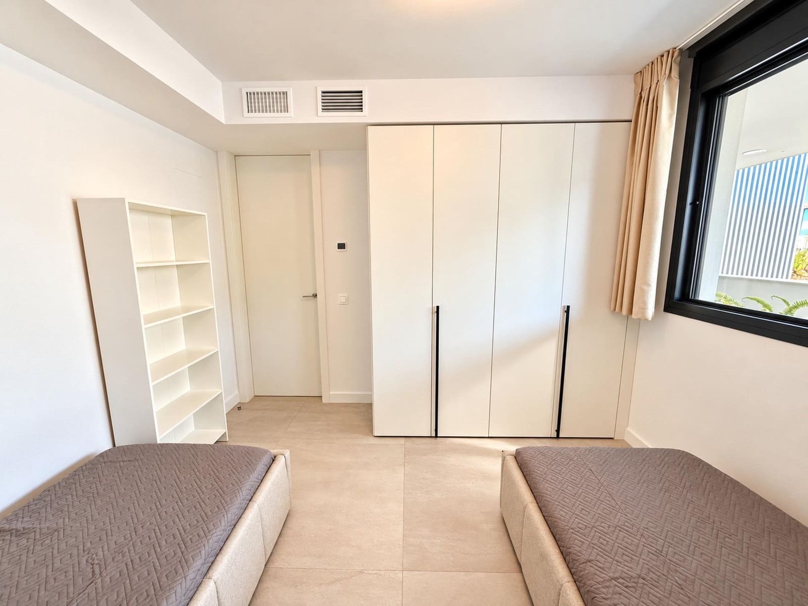 Apartamento de 2 habitaciones en Carvajal en venta con piscina garaje - 945.000 € (Ref: 10148944)