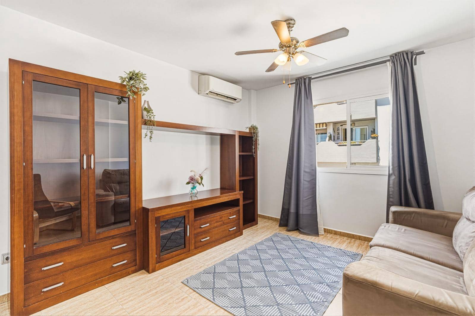 2 bedroom Flat for sale in Mijas with garage - € 259,900 (Ref: 10173853)
