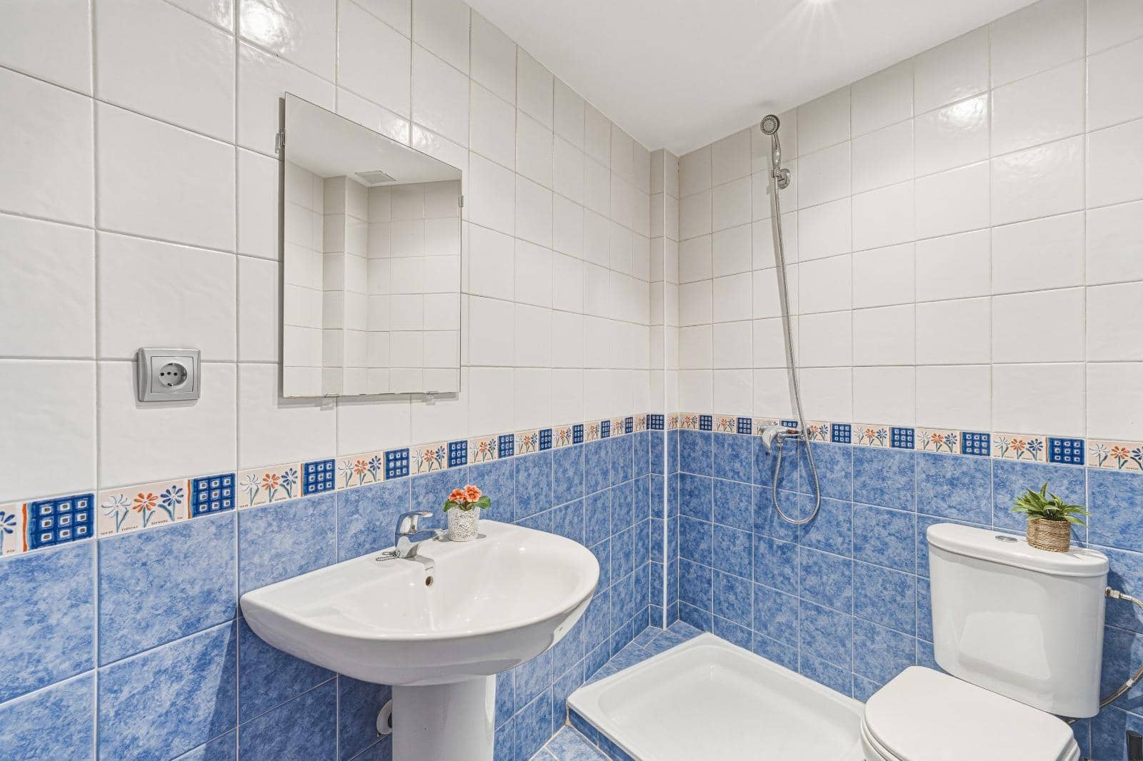 2 bedroom Flat for sale in Mijas with garage - € 259,900 (Ref: 10173853)