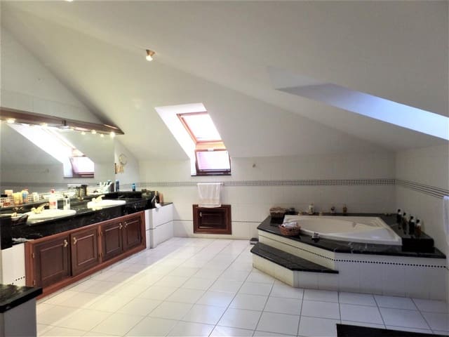 4 camera da letto Appartamento in vendita in Fuengirola con piscina garage - 609.000 € (Rif: 5112713)