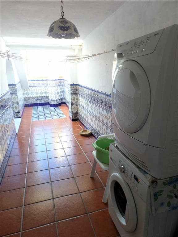 4 soverom Leilighet til salgs i Fuengirola med svømmebasseng garasje - € 609 000 (Ref: 5112713)