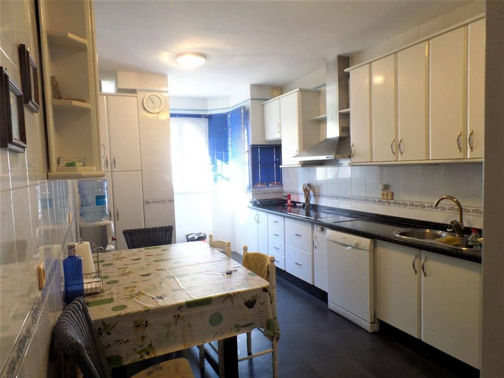 4 slaapkamer Appartement te koop in Fuengirola met zwembad - € 609.000 (Ref: 5112713)