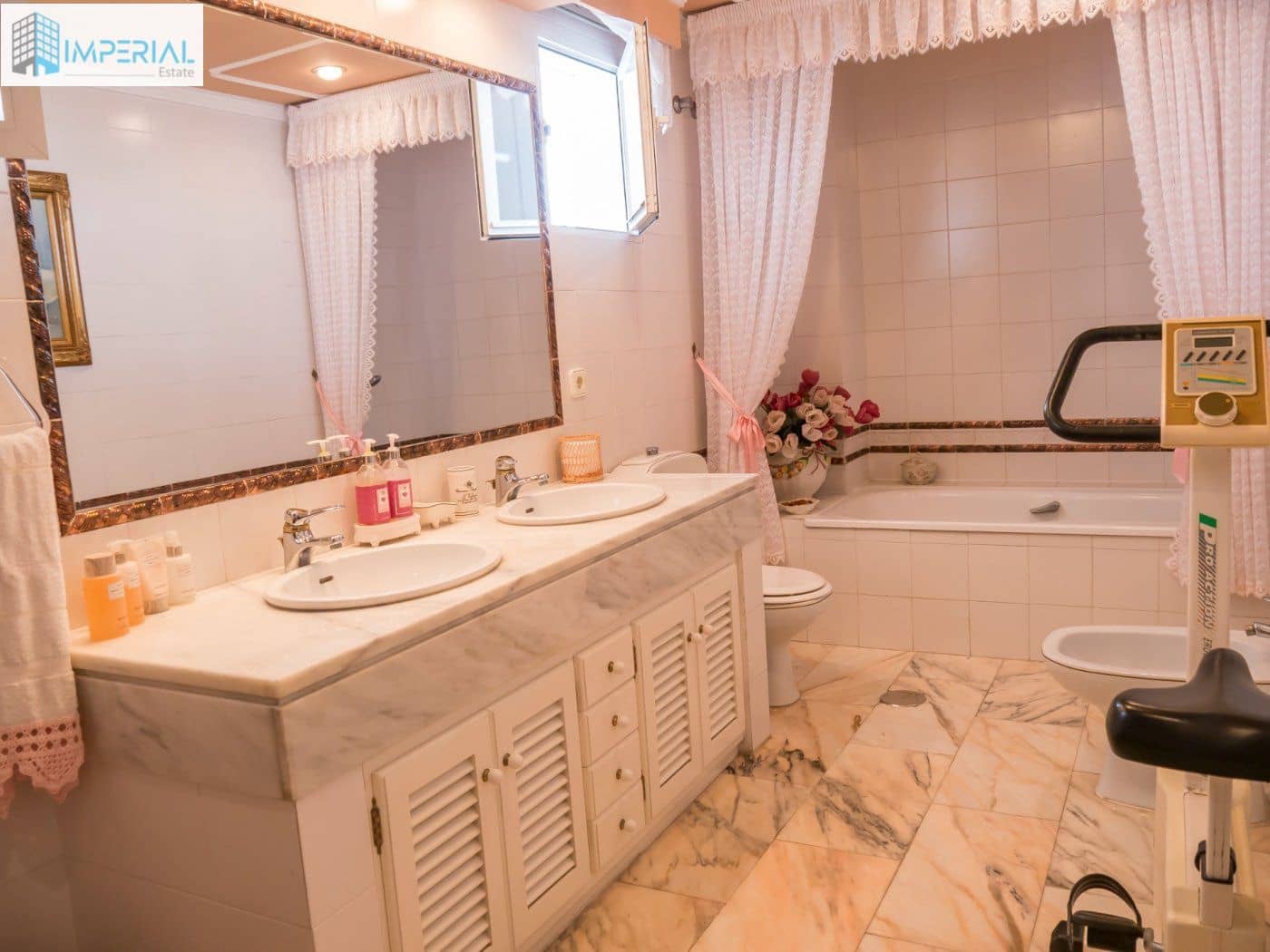 4 sovrum Takvåning till salu i Fuengirola med pool garage - 1 275 000 € (Ref: 7809656)