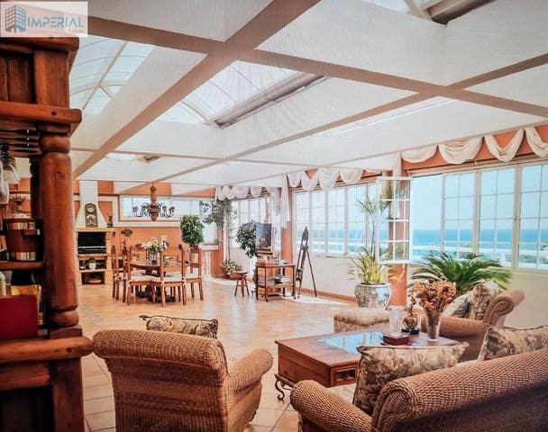 4 makuuhuone Kattohuoneisto myytävänä paikassa Fuengirola mukana uima-altaan 
autotalli - 1 275 000 € (Ref: 7809656)