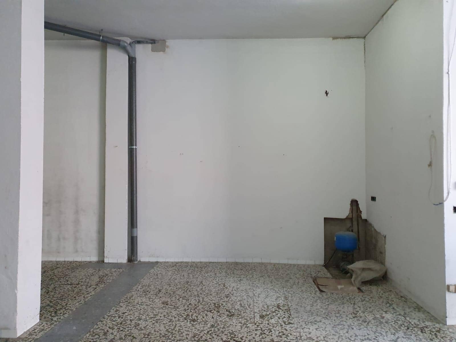 Comercial para venda em Las Lagunas de Mijas com garagem - 350 000 € (Ref: 8450197)