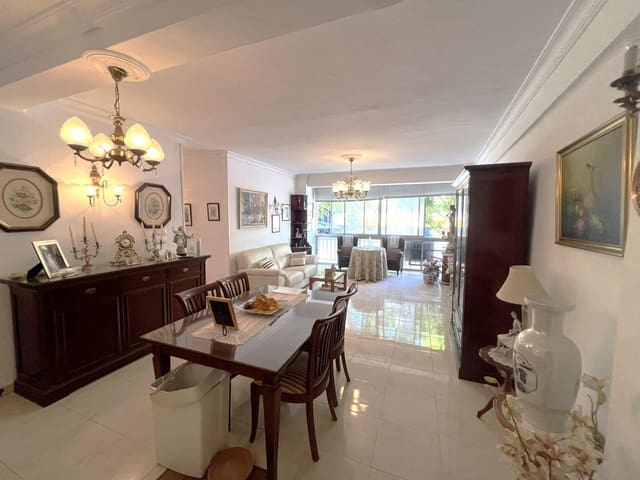 2 makuuhuone Yritys myytävänä paikassa Fuengirola - 450 000 € (Ref: 8576707)