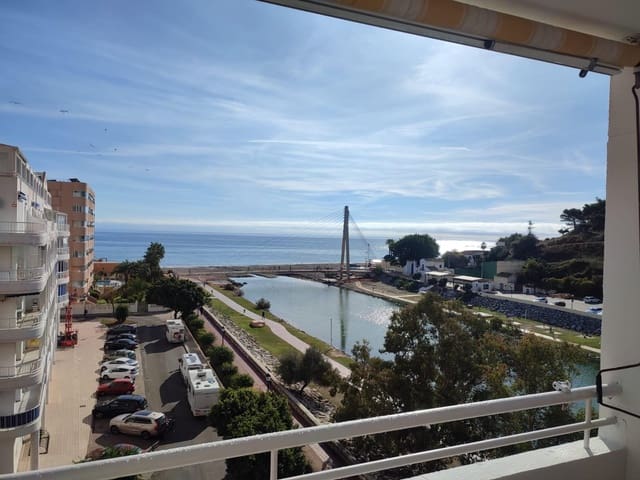 Apartamento de 2 habitaciones en Fuengirola en venta con piscina - 425.000 € (Ref: 8676042)
