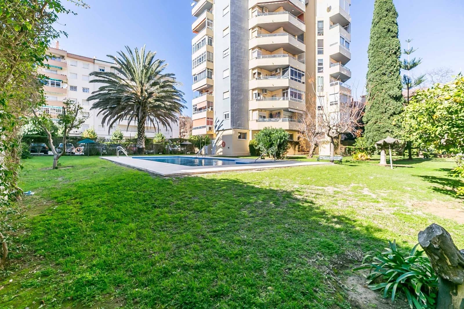 3 chambre Appartement à vendre à Fuengirola avec piscine - 346 600 € (Ref: 8847536)