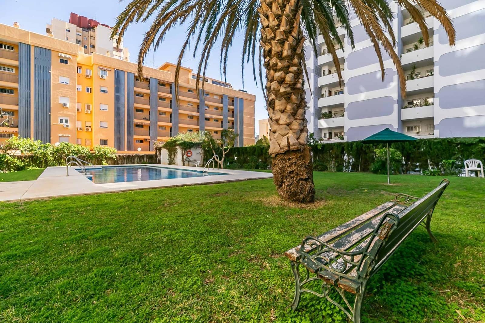 3 chambre Appartement à vendre à Fuengirola avec piscine - 346 600 € (Ref: 8847536)