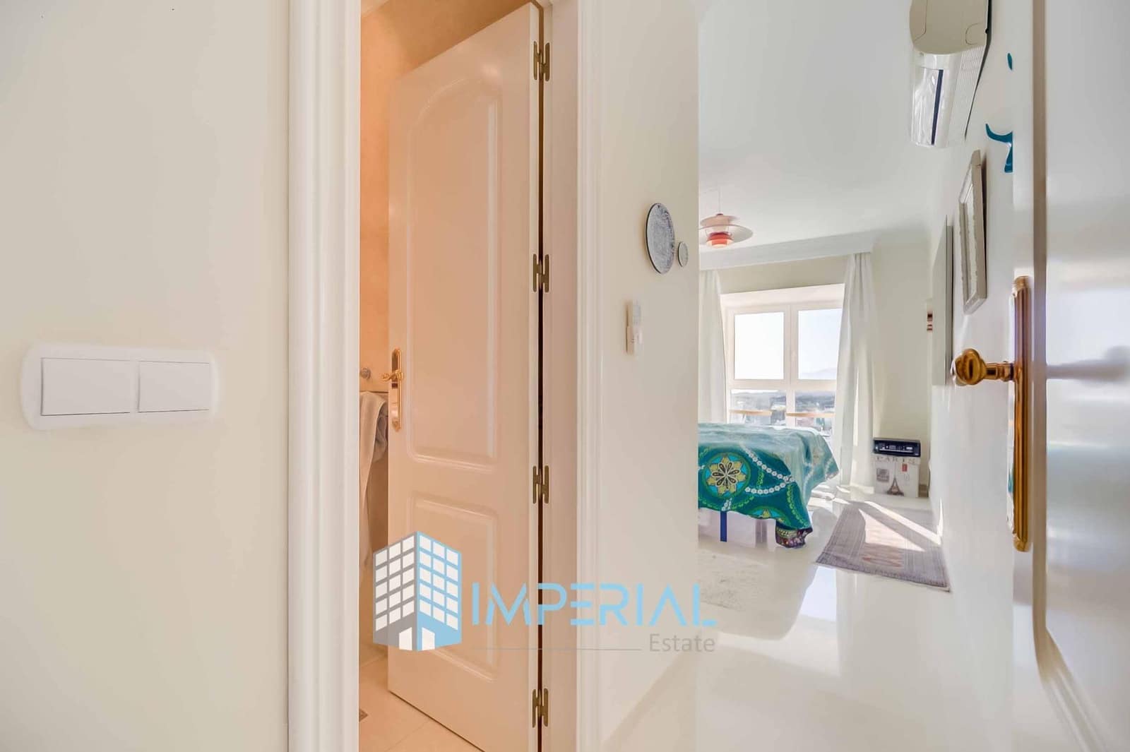 3 slaapkamer Rijtjeshuis te koop in Marbella met zwembad garage - € 895.000 (Ref: 8911373)