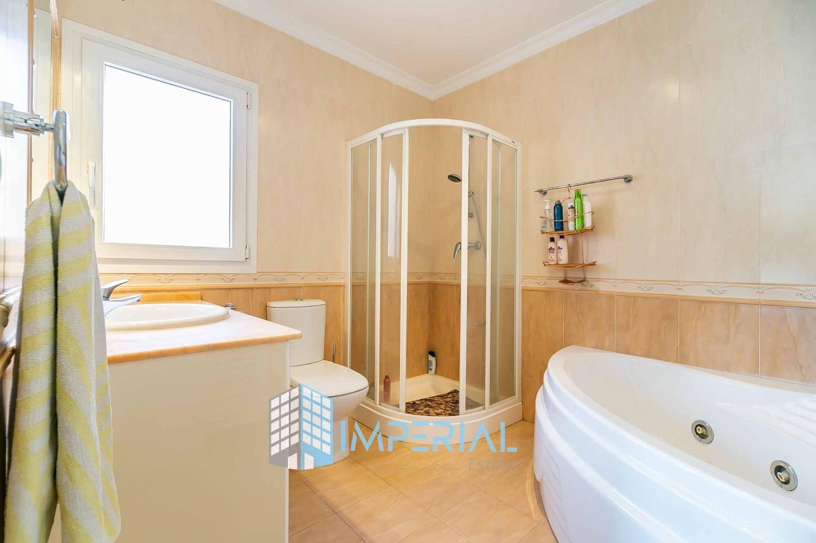 3 slaapkamer Rijtjeshuis te koop in Marbella met zwembad garage - € 895.000 (Ref: 8911373)