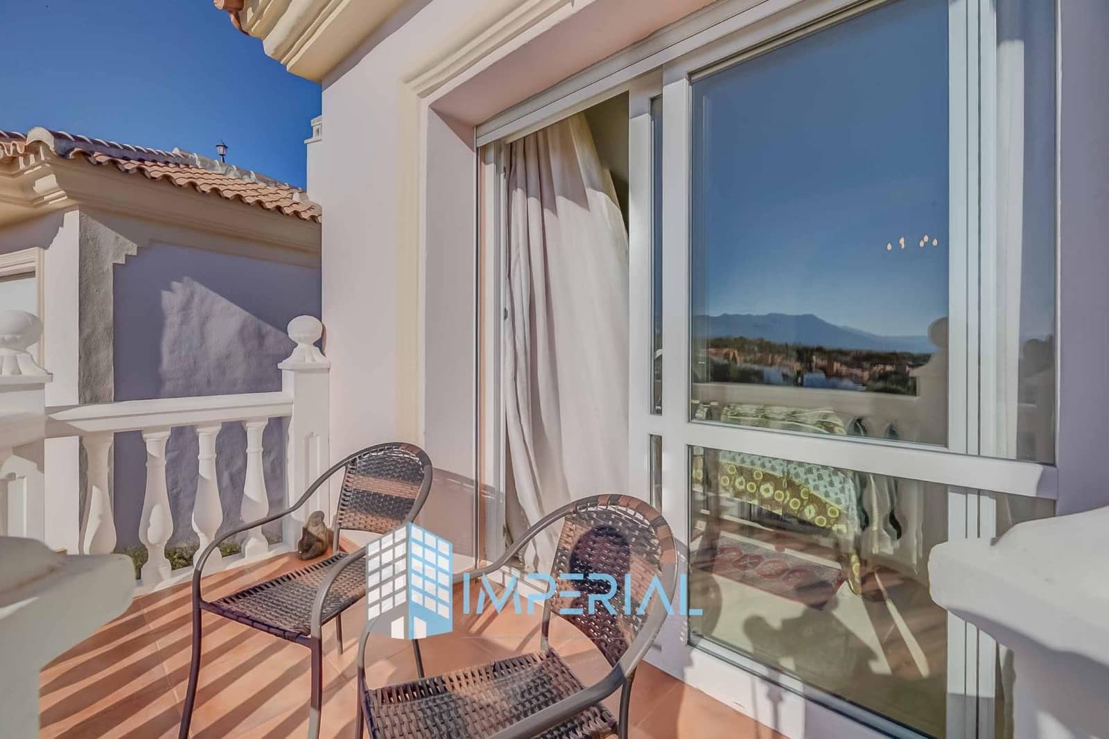 3 slaapkamer Rijtjeshuis te koop in Marbella met zwembad garage - € 895.000 (Ref: 8911373)