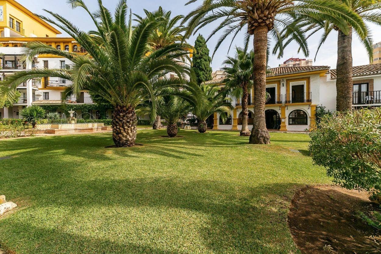 3 sypialnia Apartament na sprzedaż w Fuengirola z basenem - 475 000 € (Ref: 8928801)