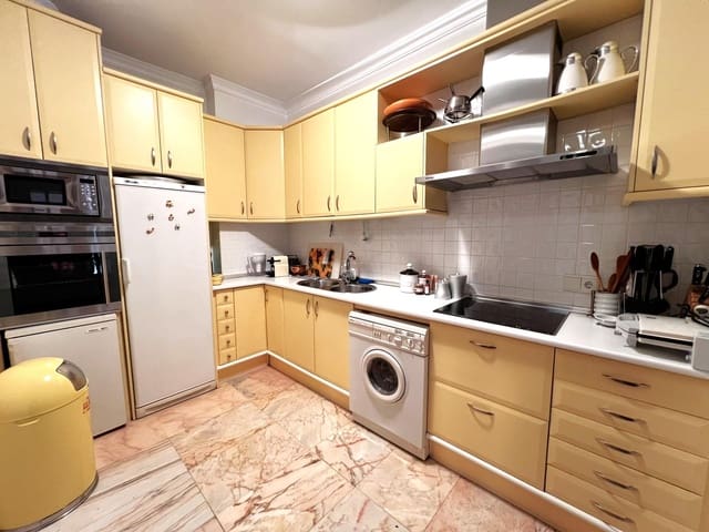 3 chambre Appartement à vendre à Fuengirola avec piscine - 475 000 € (Ref: 8928801)