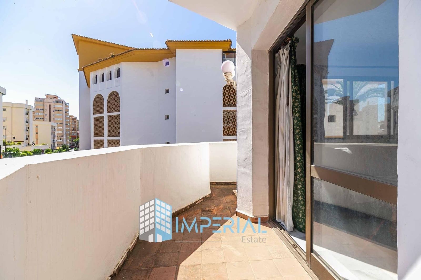 2 Zimmer Apartment zu verkaufen in Fuengirola mit Pool - 395.000 € (Ref: 9007370)