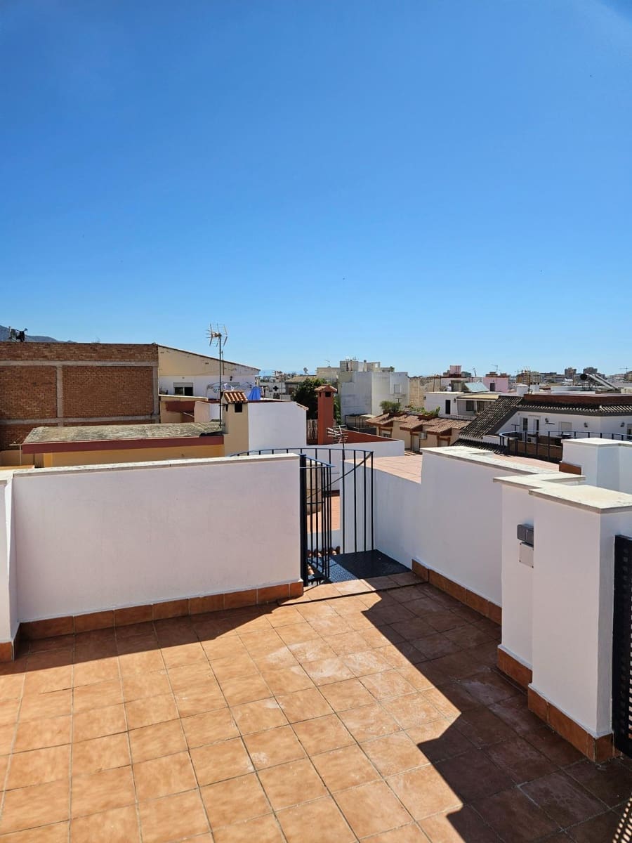 2 soveværelse Lejlighed til salg i Las Lagunas de Mijas - € 235.000 (Ref: 9106651)