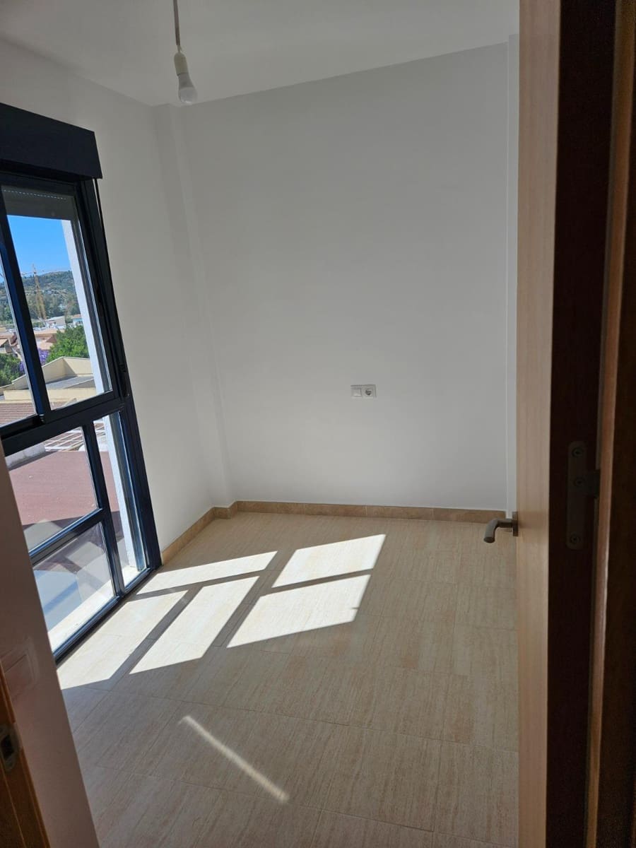 2 soveværelse Lejlighed til salg i Las Lagunas de Mijas - € 235.000 (Ref: 9106651)