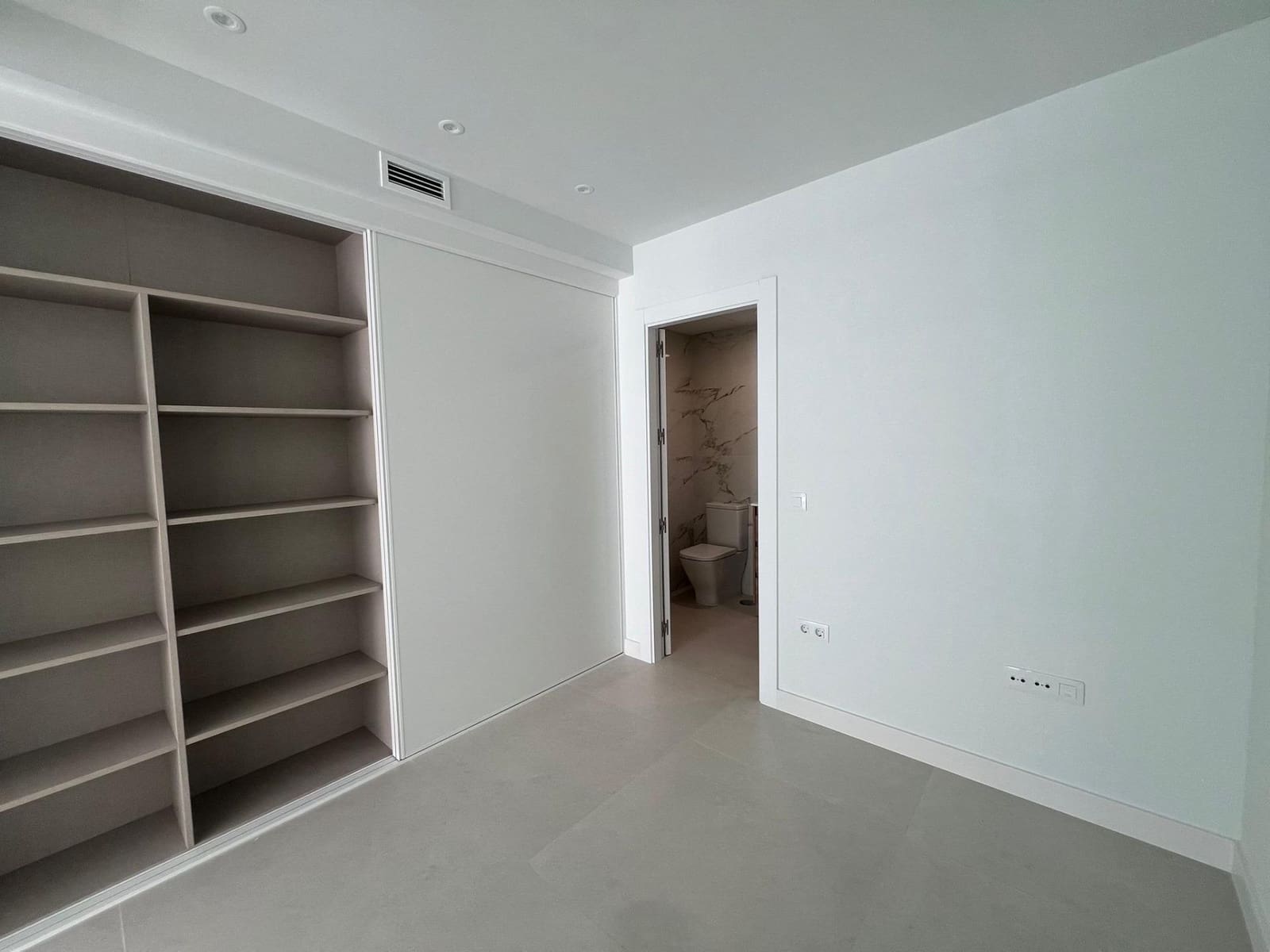 Ático de 1 habitación en Fuengirola en venta - 492.900 € (Ref: 9141743)