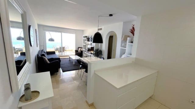 2 makuuhuone Huoneisto myytävänä paikassa Benalmádena pueblo, Benalmádena mukana 
autotalli - 275 000 € (Ref: 9171721)