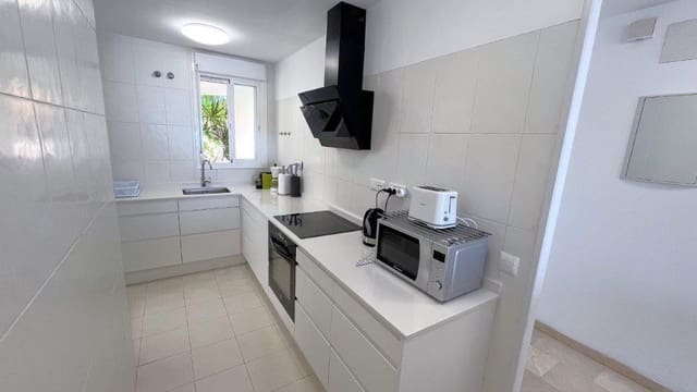 2 makuuhuone Huoneisto myytävänä paikassa Benalmádena pueblo, Benalmádena mukana 
autotalli - 275 000 € (Ref: 9171721)