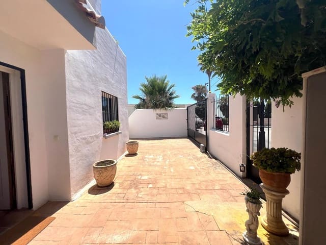 3 makuuhuone Paritalo myytävänä paikassa Fuengirola mukana uima-altaan - 499 000 € (Ref: 9193954)