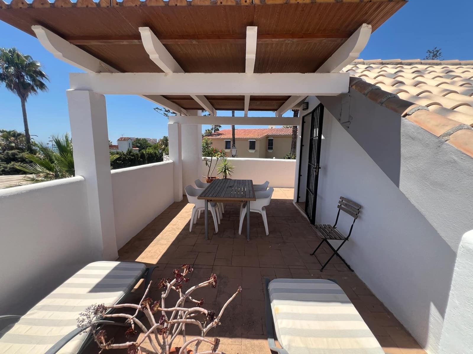 3 quarto Moradia Geminada para venda em Fuengirola com piscina - 465 000 € (Ref: 9193954)