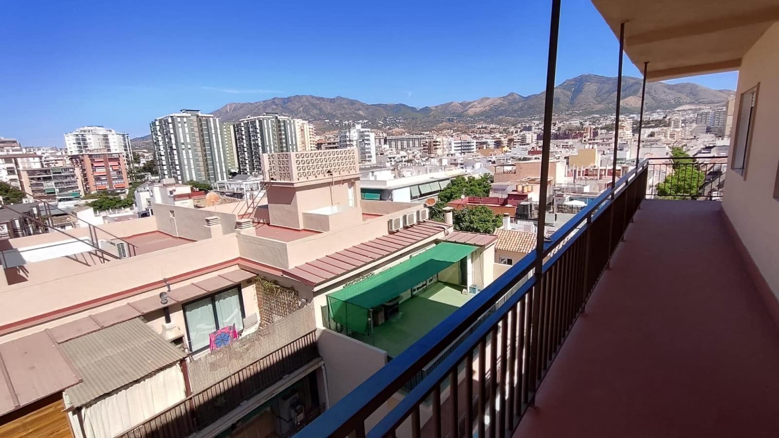 4 soveværelse Lejlighed til salg i Fuengirola - € 595.000 (Ref: 9217657)