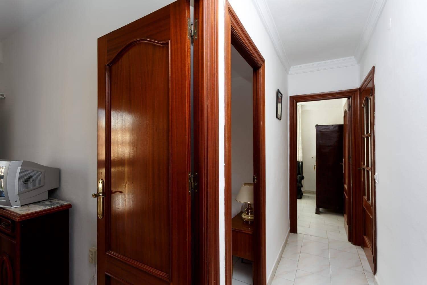 3 bedroom Apartment for sale in Fuengirola - € 295,000 (Ref: 9217658)