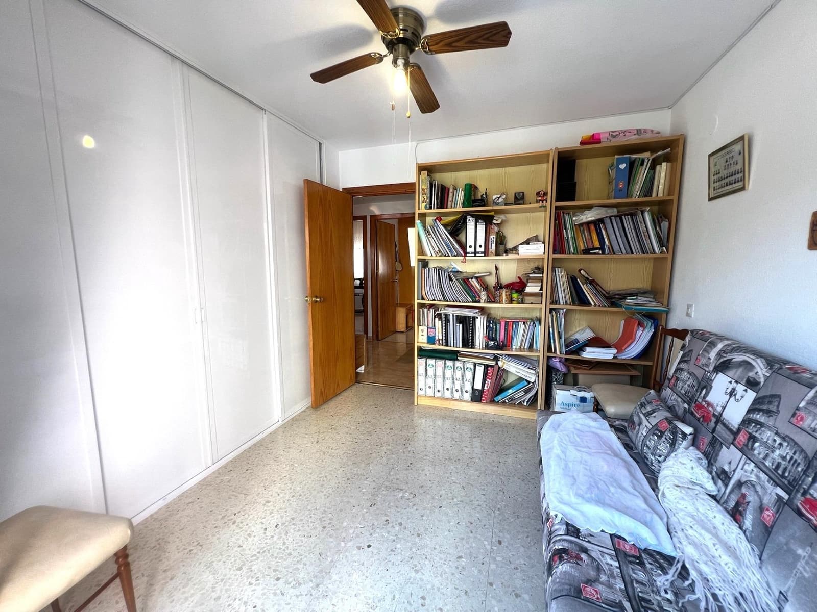 4 chambre Villa/Maison Mitoyenne à vendre à Fuengirola avec piscine - 450 000 € (Ref: 9272454)