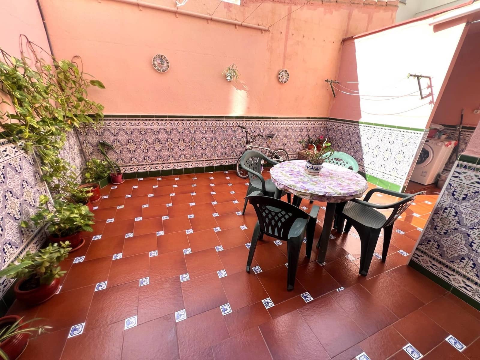 4 chambre Villa/Maison Mitoyenne à vendre à Fuengirola avec piscine - 450 000 € (Ref: 9272454)