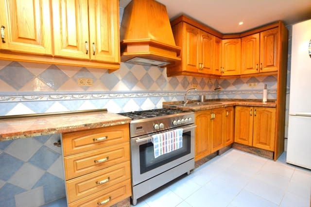 2 makuuhuone Huoneisto myytävänä paikassa Benalmadena Costa, Benalmádena - 383 000 € (Ref: 9322072)